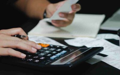 24 ezer fővárosi dolgozónak nő idén a fizetése, de a szociális és kulturális területen még megoldatlan a béremelés